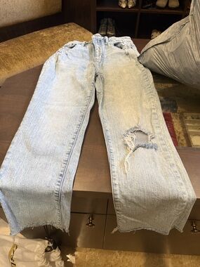 Daze denim just right size 28
